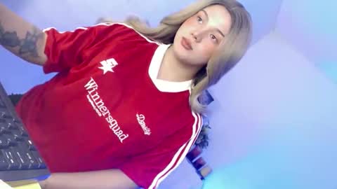 PEARL online show from March 18, 2:37 am