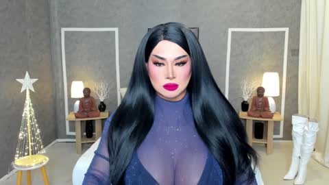Snapshot of yourmassivecockcummer chatting on December 16, 10:18 am Carla online show from December 16, 10:18 am