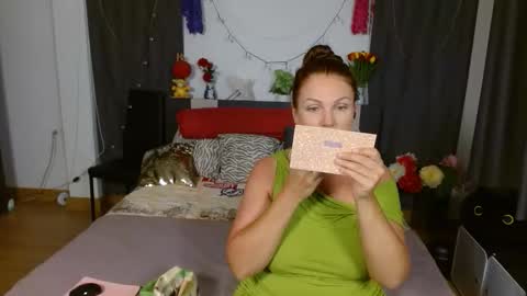 yourmysterycharm online show from February 20, 11:32 am