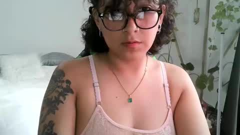 Serena online show from November 25, 8:09 pm