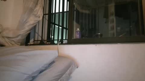 yourpersonalgeniusl online show from December 16, 1:53 am