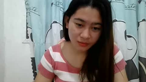 Snapshot of yourprettykelly chatting on February 10, 11:13 pm Kelly online show from February 10, 11:13 pm