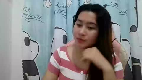 Snapshot of yourprettykelly chatting on February 16, 1:27 pm Kelly online show from February 16, 1:27 pm