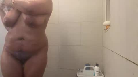 Snapshot of yourpussyfairyyy chatting on September 22, 10:56 pm yourpussyfairyyy online show from September 22, 10:56 pm