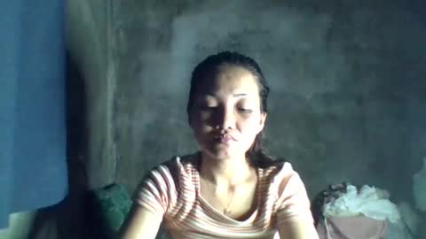 yourqueen1101 online show from May 12, 4:04 pm