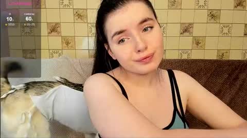 Snapshot of yourraccoon chatting on November 6, 1:17 am Jenny online show from November 6, 1:17 am