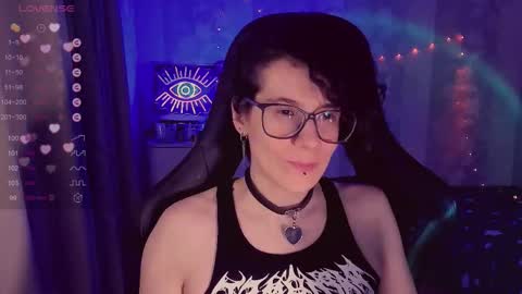 Snapshot of yourscosmic chatting on September 9, 12:21 am Yours Cosmic online show from September 9, 12:21 am