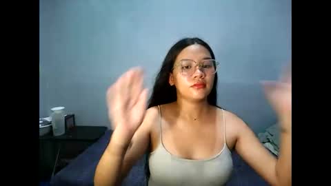 yoursexy_reb online show from February 13, 6:09 am