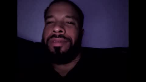 Snapshot of yoursexydaddy79 chatting on October 15, 8:47 am mother fucker online show from October 15, 8:47 am