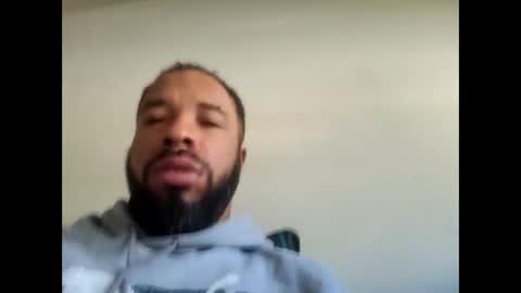 Snapshot of yoursexydaddy79 chatting on October 25, 3:29 pm mother fucker online show from October 25, 3:29 pm