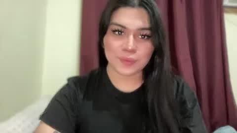 Snapshot of yoursexytowngirl chatting on May 10, 9:09 pm LALA online show from May 10, 9:09 pm