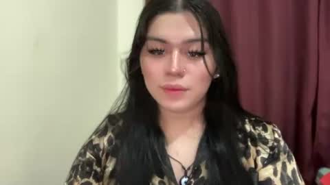 Snapshot of yoursexytowngirl chatting on May 18, 8:47 pm LALA online show from May 18, 8:47 pm