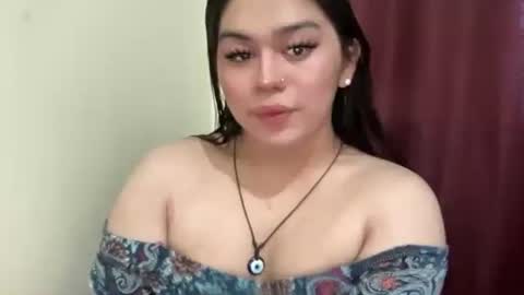 Snapshot of yoursexytowngirl chatting on May 22, 4:19 am LALA online show from May 22, 4:19 am