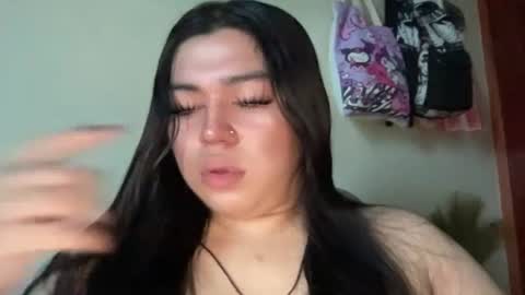 Snapshot of yoursexytowngirl chatting on May 27, 7:27 am LALA online show from May 27, 7:27 am