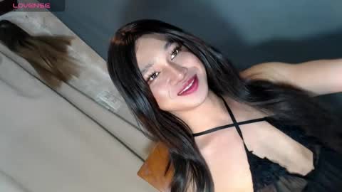 Stella online show from May 1, 2:38 am
