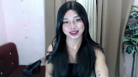 Snapshot of yourslutty_stella69 chatting on June 28, 12:44 pm Stella online show from June 28, 12:44 pm