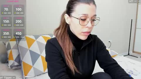 yoursoul_mila online show from February 4, 11:38 am