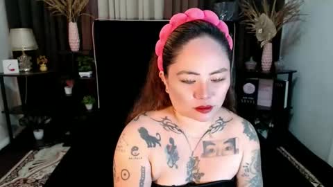 Snapshot of yoursweet_amara chatting on April 29, 12:27 am AMARA online show from April 29, 12:27 am
