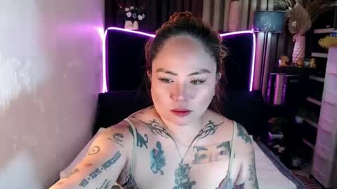 Snapshot of yoursweet_amara chatting on May 18, 5:46 am AMARA online show from May 18, 5:46 am