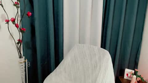 Snapshot of yoursweet_caroline69 chatting on February 17, 10:49 pm Take me to PVT and let Carol make you Happy online show from February 17, 10:49 pm