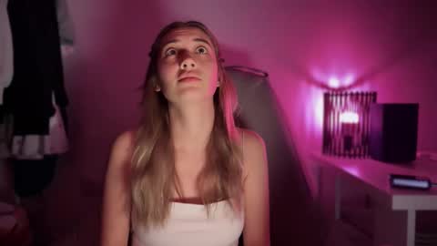 yoursweet_couple online show from September 23, 9:51 pm