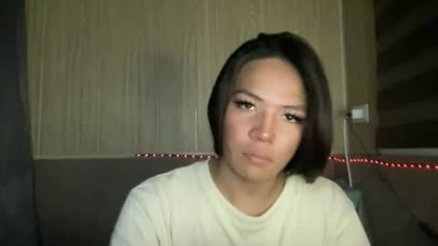 Snapshot of yoursweet_loveace chatting on May 29, 2:26 pm yoursweet_loveace online show from May 29, 2:26 pm