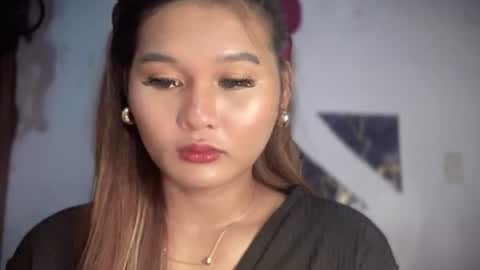 Snapshot of yoursweetgirl_zia chatting on June 21, 7:22 am yoursweetgirl_zia online show from June 21, 7:22 am