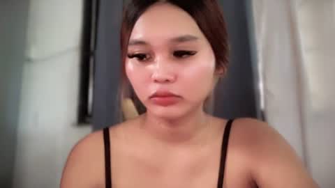 Snapshot of yoursweetgirl_zia chatting on July 14, 7:02 am yoursweetgirl_zia online show from July 14, 7:02 am