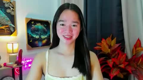 yourtinybunny online show from January 13, 11:04 am