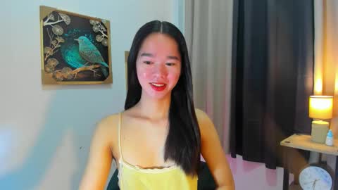 Snapshot of yourtinybunny chatting on May 12, 10:56 am yourtinybunny online show from May 12, 10:56 am