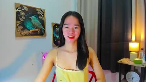 Snapshot of yourtinybunny chatting on May 21, 10:22 am yourtinybunny online show from May 21, 10:22 am