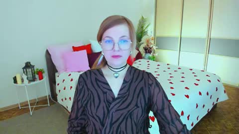 Alice online show from March 25, 9:48 am