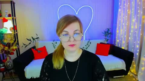 Alice online show from April 15, 9:16 am