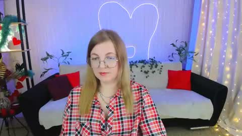 Alice online show from May 31, 4:53 am
