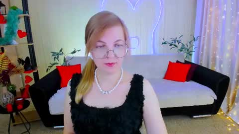 Snapshot of youruniverser chatting on July 7, 4:48 am Alice online show from July 7, 4:48 am