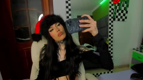 GI online show from December 19, 7:48 am