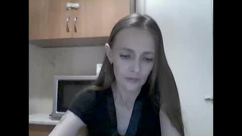 Snapshot of youur_light chatting on May 28, 5:32 pm Youur light online show from May 28, 5:32 pm