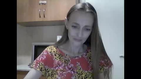Snapshot of youur_light chatting on May 30, 7:22 pm Youur light online show from May 30, 7:22 pm