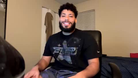 yovngbabyg4 online show from December 28, 1:50 am