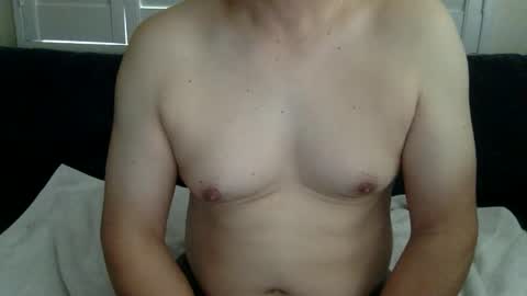 yque online show from April 12, 4:12 pm