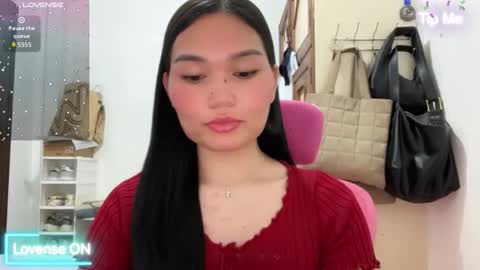 yrdrmgrl_jennie26 online show from April 15, 7:58 pm