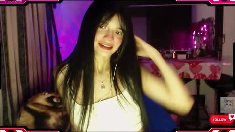 Snapshot of ysera_cb chatting on November 12, 10:15 am Lilith online show from November 12, 10:15 am