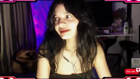 Snapshot of ysera_cb chatting on November 22, 9:30 am Lilith online show from November 22, 9:30 am