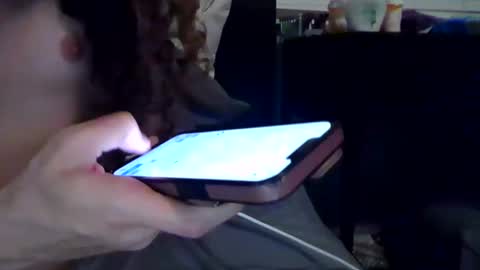 yslriver online show from November 7, 10:59 am