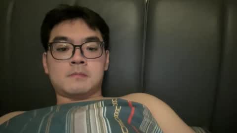 Albert Locko online show from January 17, 6:22 pm