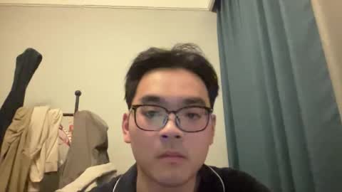 Albert Locko online show from February 15, 4:47 pm