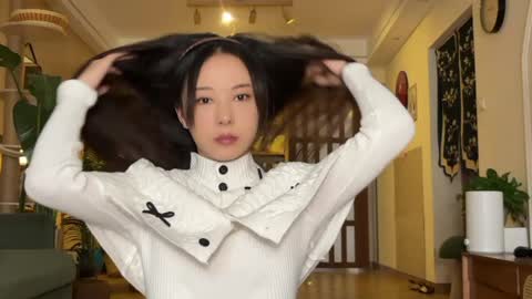 lili online show from November 5, 2:33 am