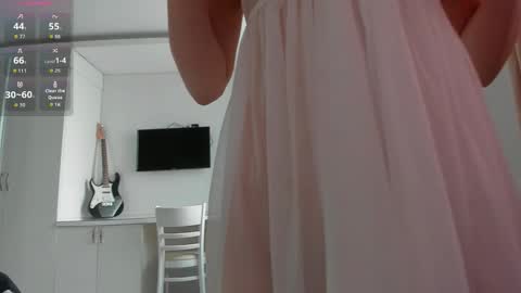 Snapshot of yuki_mii chatting on September 30, 3:33 am Yuki online show from September 30, 3:33 am