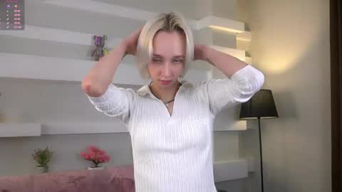 Snapshot of yukorengel chatting on April 12, 1:05 pm Grace online show from April 12, 1:05 pm