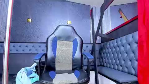 Snapshot of yulian_23 chatting on July 10, 4:39 am Ivan online show from July 10, 4:39 am